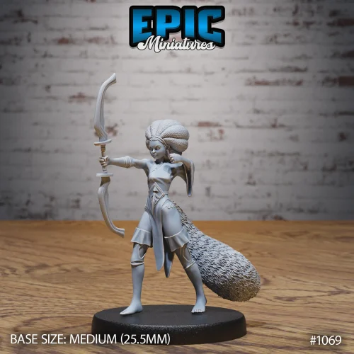 Tanuki Lady Aiming (Medium)