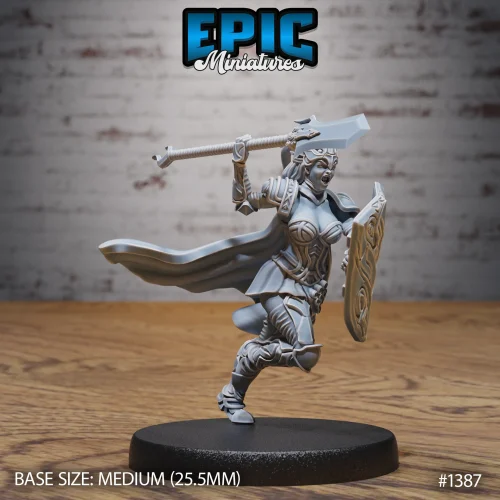 Falcon Knight Attacking (Medium)