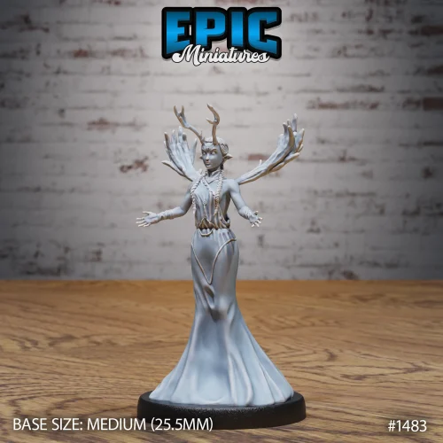 Moon Deity Praying (Medium)