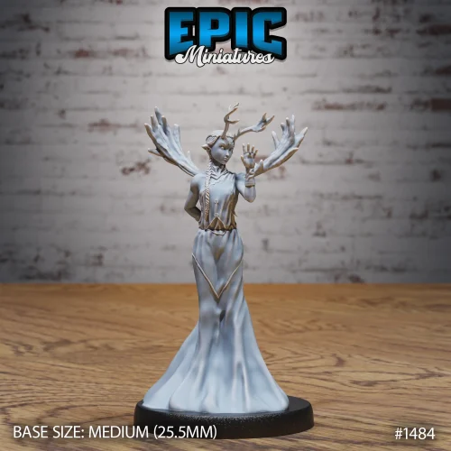 Moon Deity Greeting (Medium)