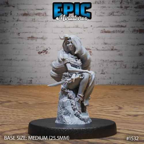 Wildling Princess Sitting (Medium)