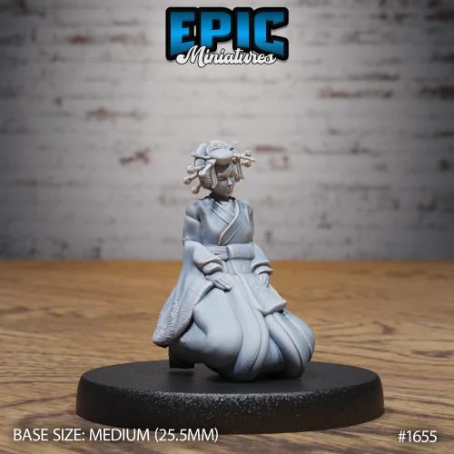 Geisha Sitting (Medium)